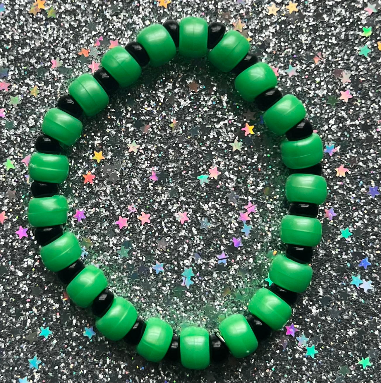 Joy Bracelet | Green Iridescent Black