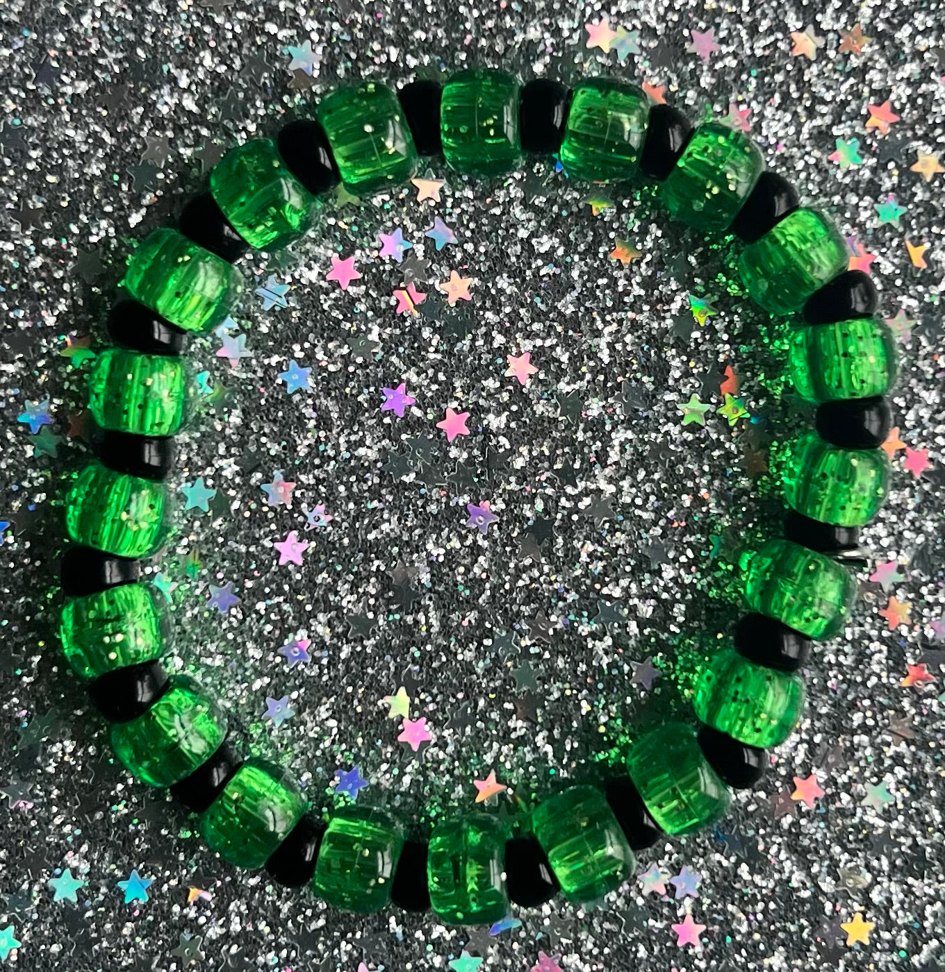 Joy Bracelet | Green Glitter Black